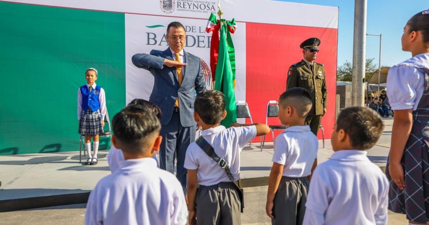 Conmemoró Gobierno de Reynosa el Día de la Bandera