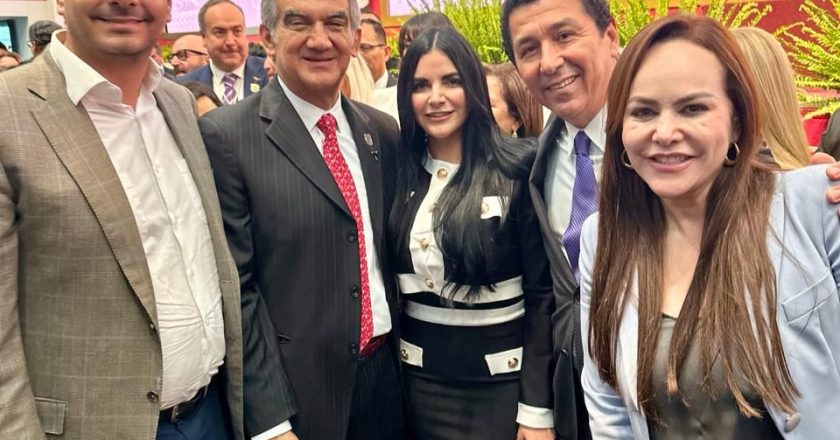 Alcalde de Reynosa acompañó al Gobernador Américo Villarreal en su II Informe