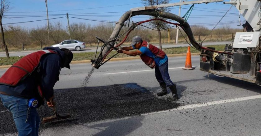 Gobierno de Carlos Peña Ortiz trabaja en reacondicionamiento de infraestructura vial