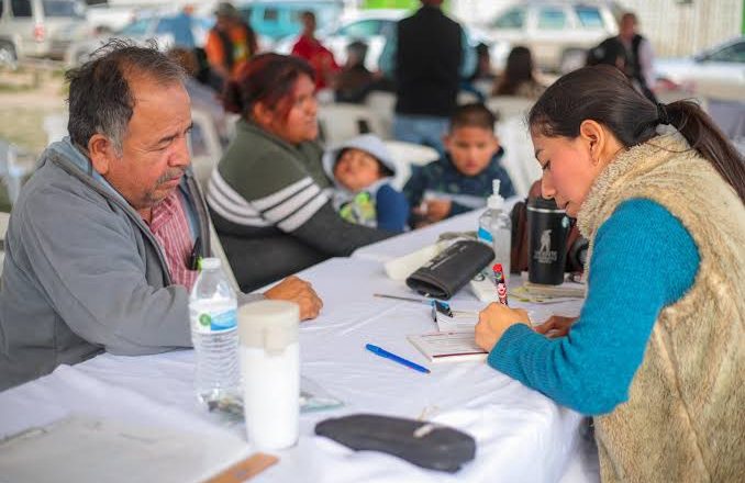 Apuntalan programas de salud