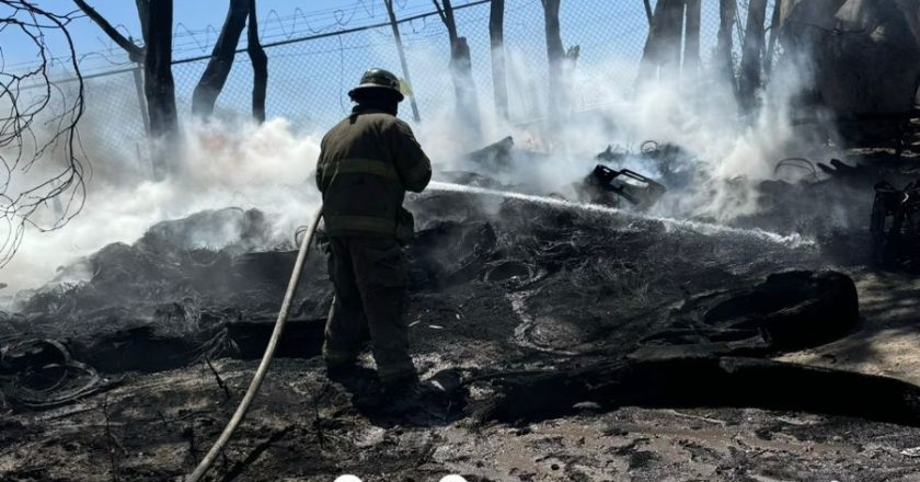 Ataca Gobierno de Reynosa ola de incendios de pastizal por fuertes vientos