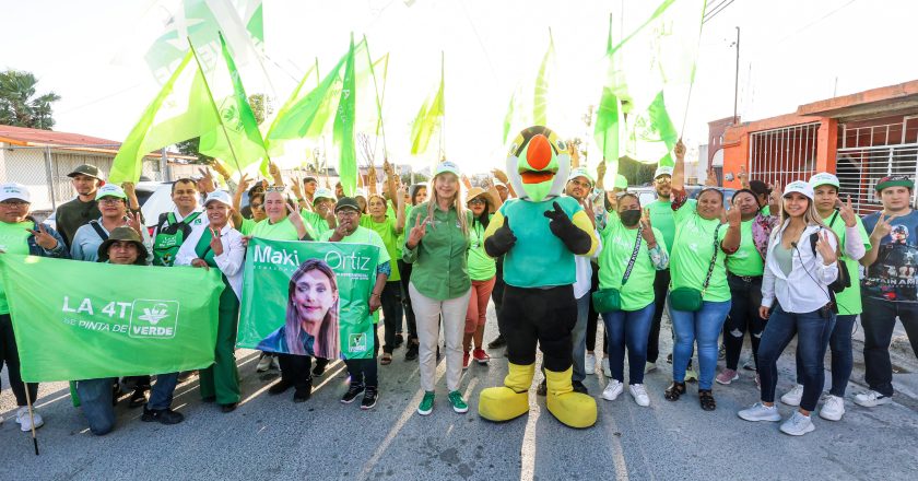 Casa por casa en Jarachina Sur aseguran a Maki Ortiz apoyo para ser Senadora