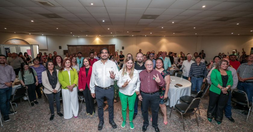 Carlos y Maki, líderes comprometidos con la educación