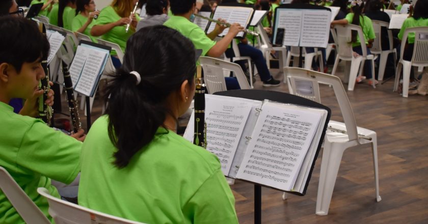 Gobierno de Reynosa e IRCA invitan a clases de clarinete