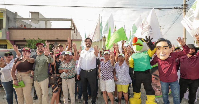 Promete Carlos seguir transformando a Reynosa