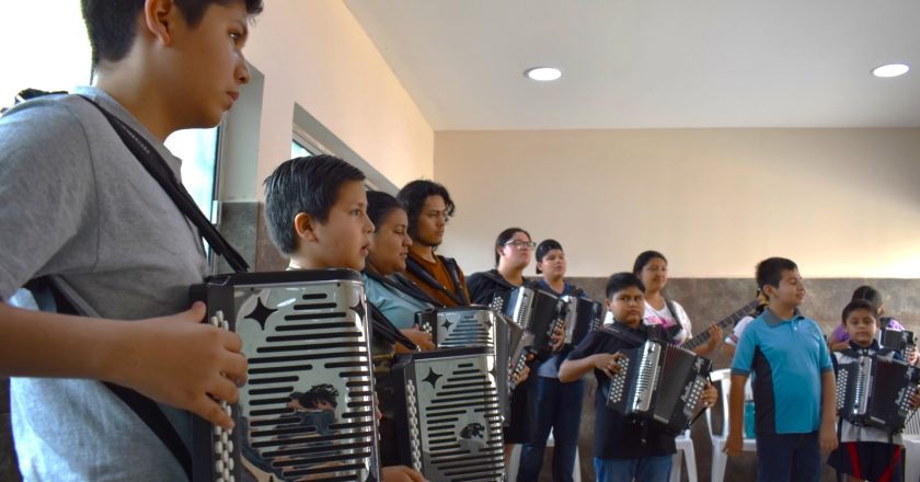 Gobierno de Reynosa e IRCA ofrecen clases de acordeón