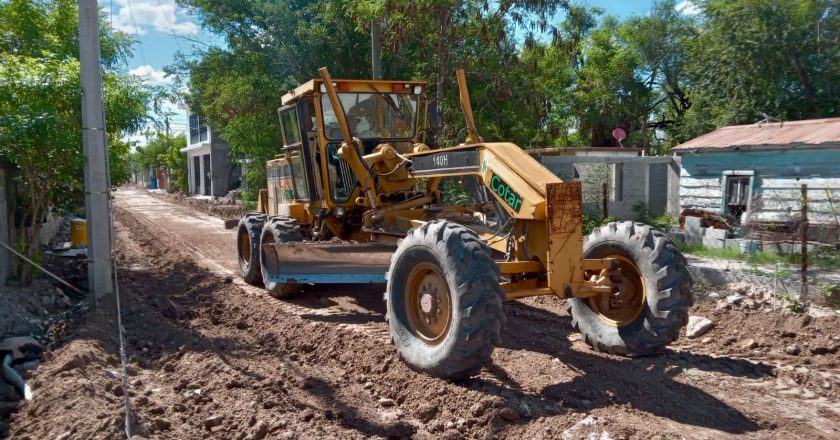 Pavimenta Gobierno de Carlos Peña Ortiz la calle Gladiolas con más de 3.4 MP