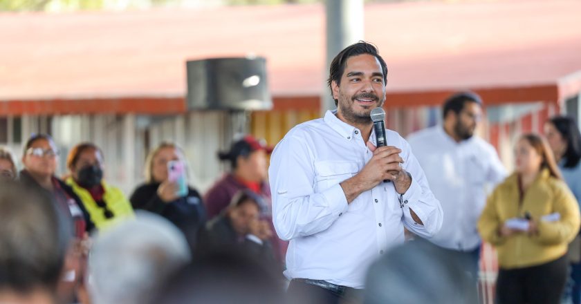 Rehabilita Gobierno Municipal drenaje sanitario en la calle Oaxaca