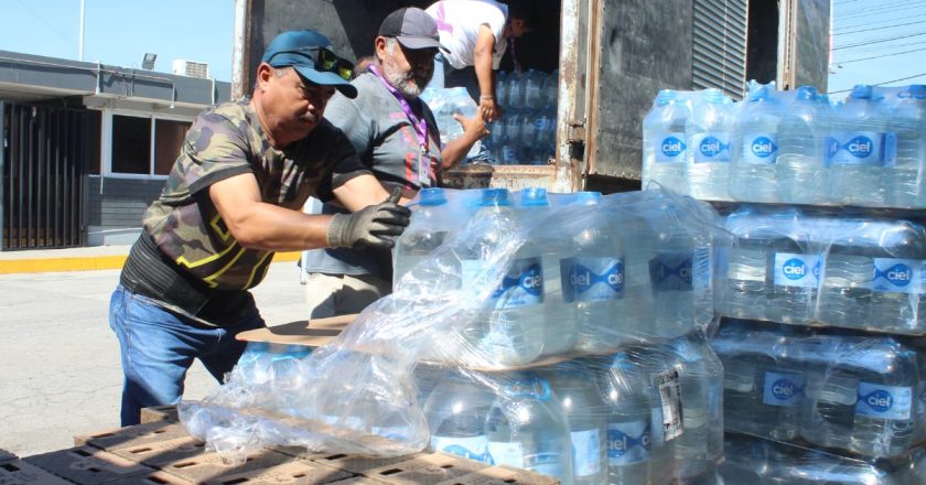 Donó FEMSA más de 5,500 litros de agua y leche al DIF Tamaulipas para familias afectadas por “Alberto”