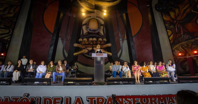 Tuvo Claudia Sheinbaum encuentro con jóvenes