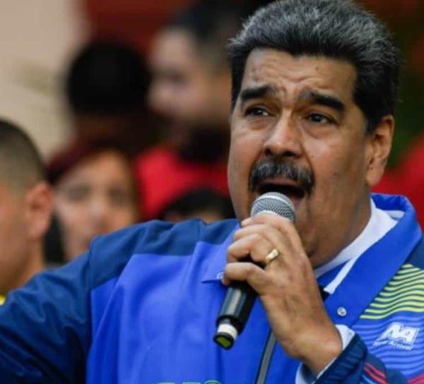 Con sospechas de fraude se reeligió Maduro en Venezuela