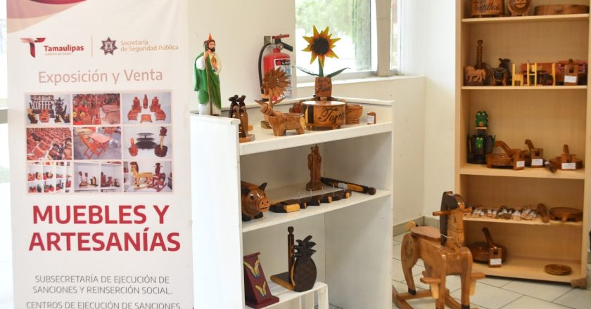 Realiza SSPT exposición itinerante de artesanías hechas en CEDES