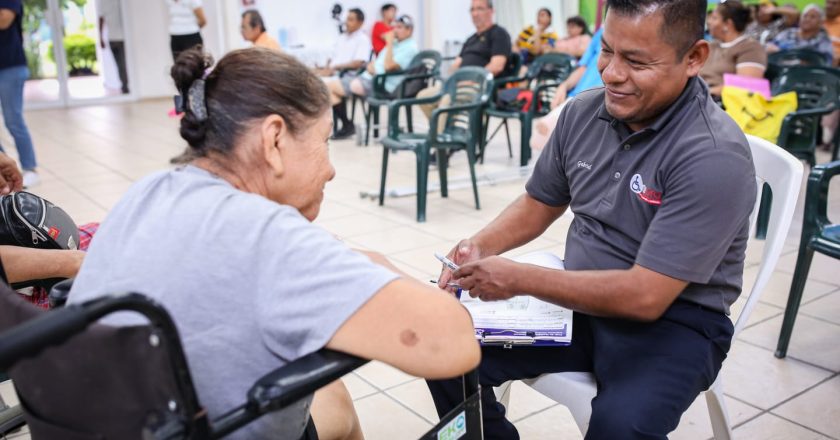 Valora DIF Tamaulipas a pacientes que requieren prótesis de extremidades y aparatos ortopédicos en 21 municipios