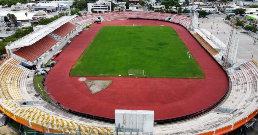 Deportistas se activarán en pista de primer nivel del estadio Marte R. Gómez