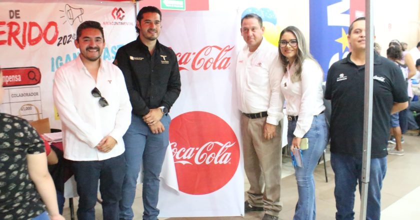 Feria de empleo de la STPS reunió a cientos de jóvenes en Nuevo Laredo