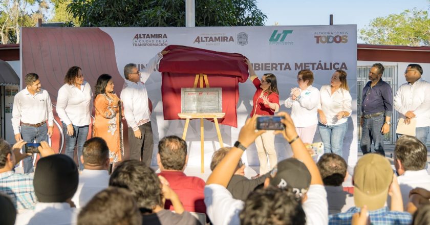 Reconocen a docentes, personal administrativo y estudiantes de la Universidad Tecnológica de Altamira