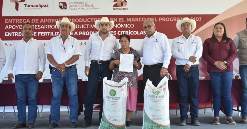 Entregó Gobierno de Tamaulipas 280 de toneladas de fertilizantes a productores citrícolas