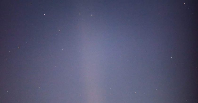 Despidieron al cometa del siglo