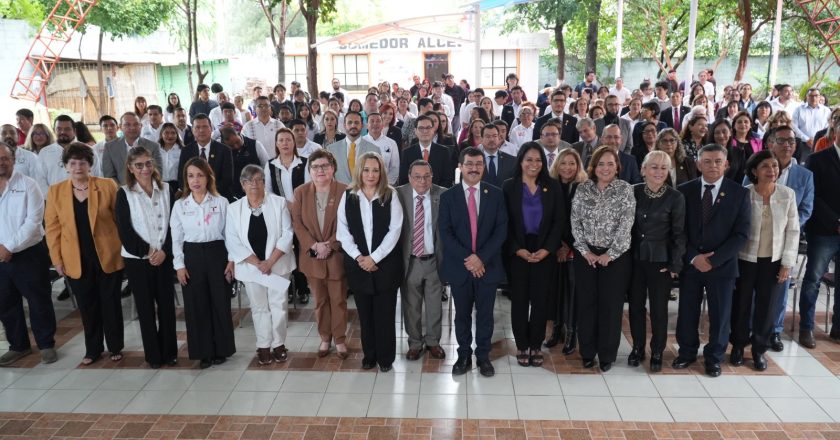 Reafirma la UAT su liderazgo en la formación de profesionales en educación y humanidades