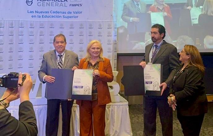 Recibió UT reconocimiento por su calidad educativa y excelencia en la formación de profesionales