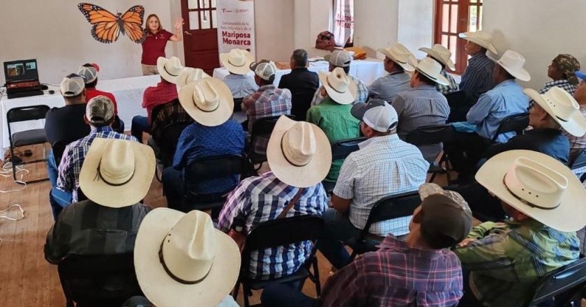 Capacita la Comisión de Parques a ejidatarios en pro de la mariposa monarca