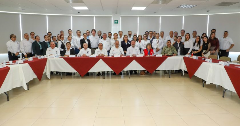 Tomaron protesta integrantes del Comando Interinstitucional Estatal del Sector Salud