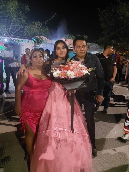 Pastora, la quinceañera desairada