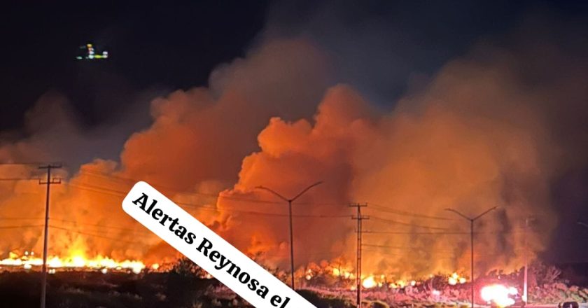 Se sale de control incendio de pastizal