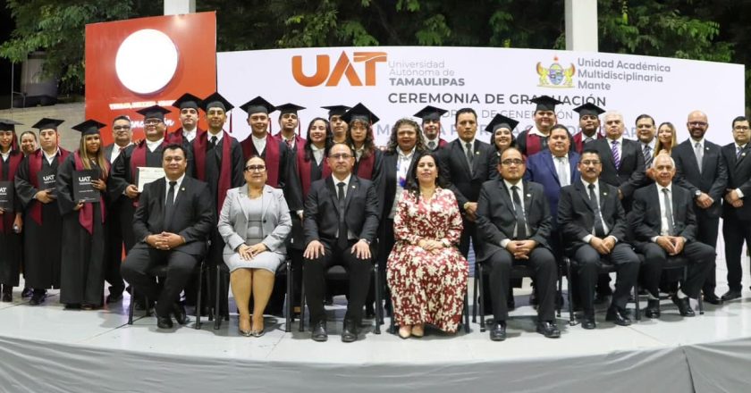 Celebró UAT en El Mante graduación de egresados de licenciatura y maestría