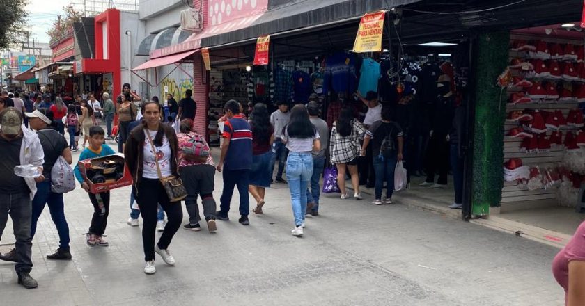 Municipio retoma el control de la peatonal Hidalgo