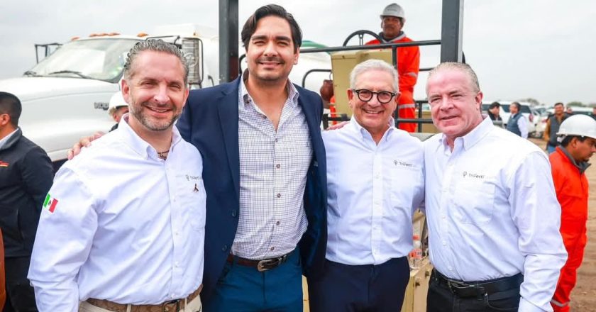 Celebran Gobernador Américo Villarreal Anaya y Alcalde Carlos Peña Ortiz acuerdos en materia económica y generación de empleo