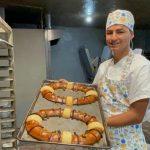 Elaboración de rosca de reyes, terapia ocupacional