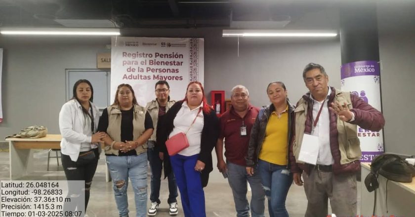 Siguen luchando por sus derechos extrabajadores de programas federales